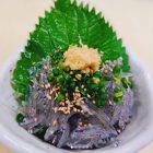 横浜　まるう商店の生しらす画像
